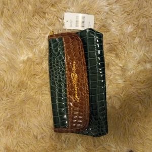 Samantha brown Cosmetic case